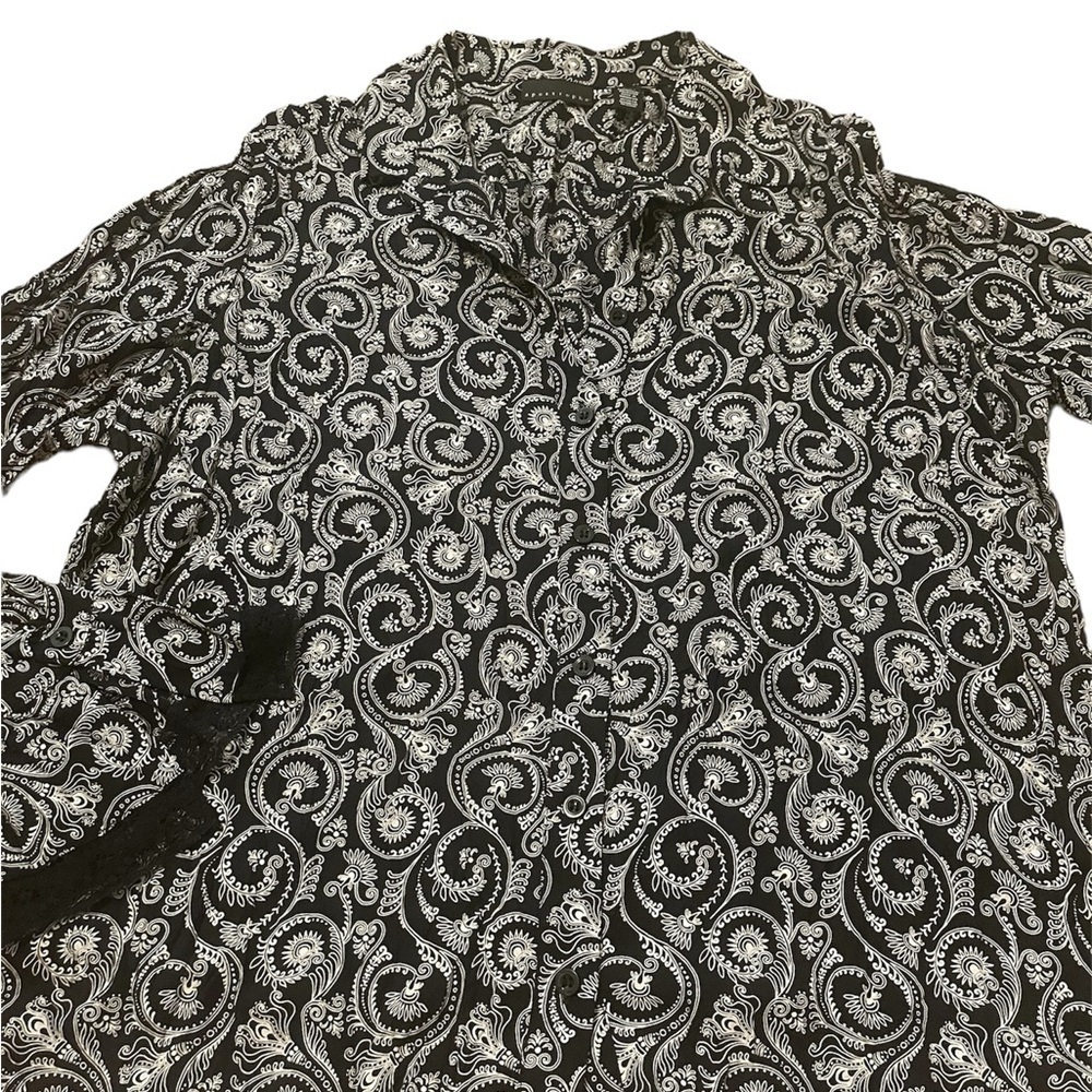 Apostrophe Women’s Black & White Long Sleeve Blouse With Unique Design